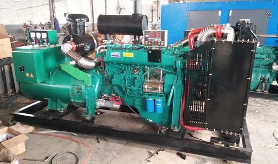 文山潍柴二手发电机大型柴油发电机组