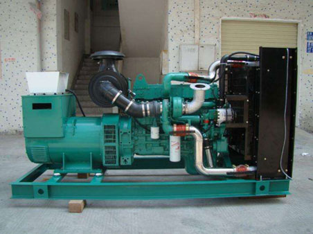 文山1100kw康明斯柴油发电机组